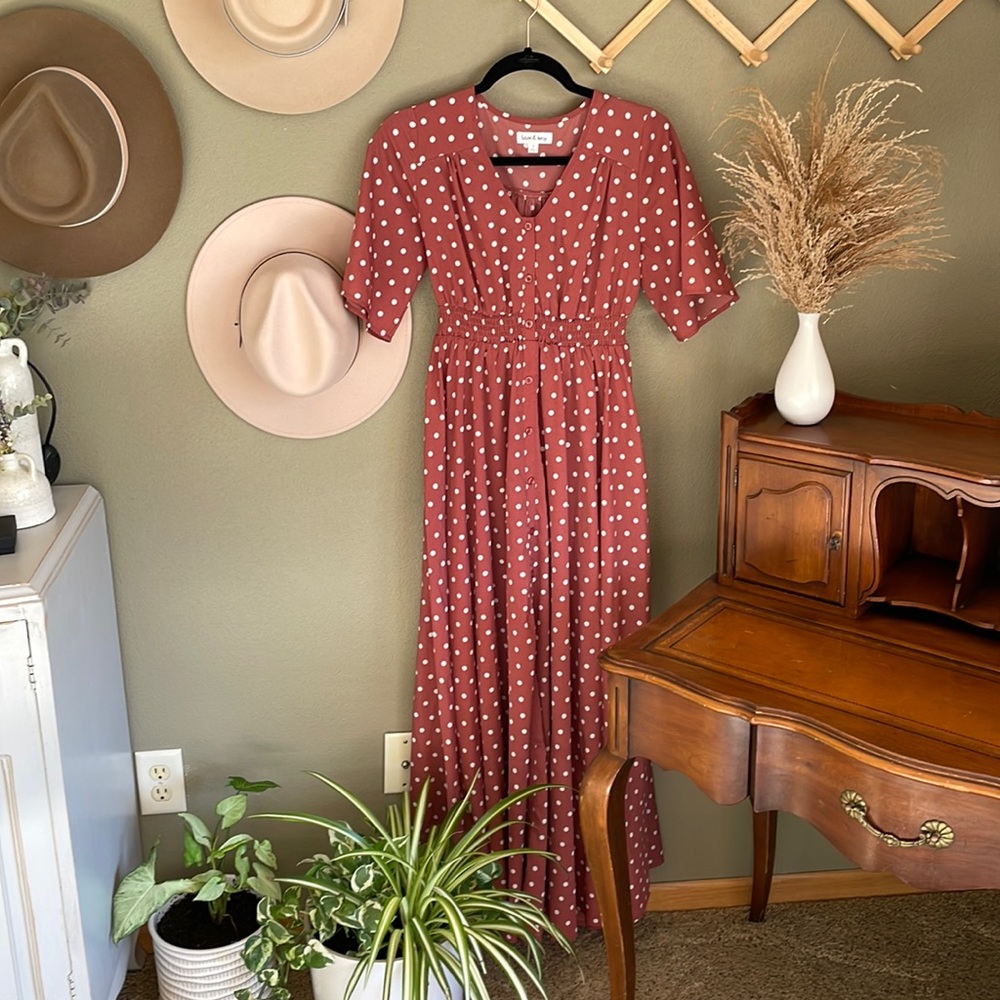 Wren & Ivory mauve polka dot dot dress. Size small. Bump and nursing friendly.